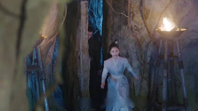 陆大人凭空多了一个堂爷爷，竟然还是制毒高手