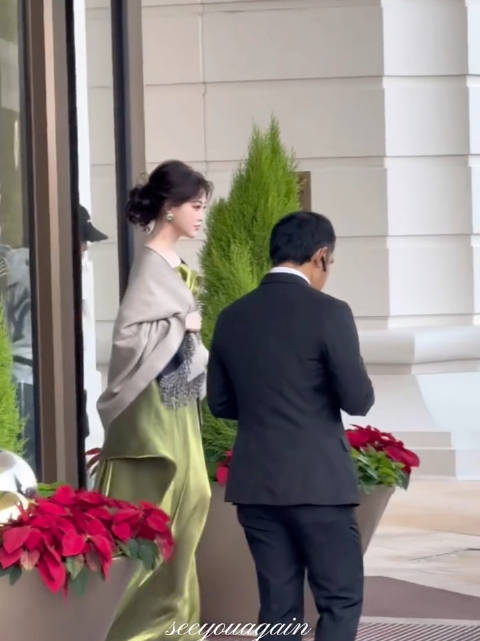 森林小祝好漂亮！ 尖叫之夜祝绪丹造型来了