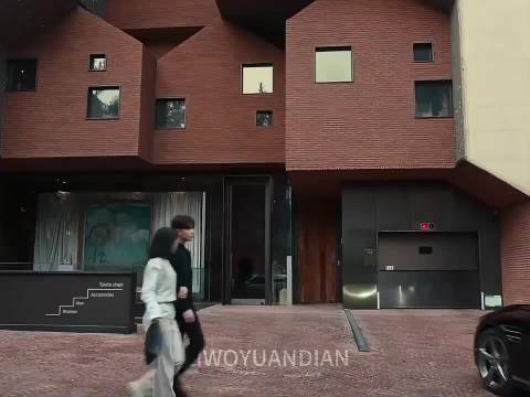 沉稳与克制的魅力，妍珍呐，你怎么忍心出轨？ 韩剧黑暗荣耀