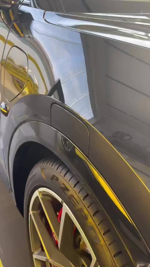 莲花跑车搭载隐藏式激光雷达，自动驾驶时开启降低风阻