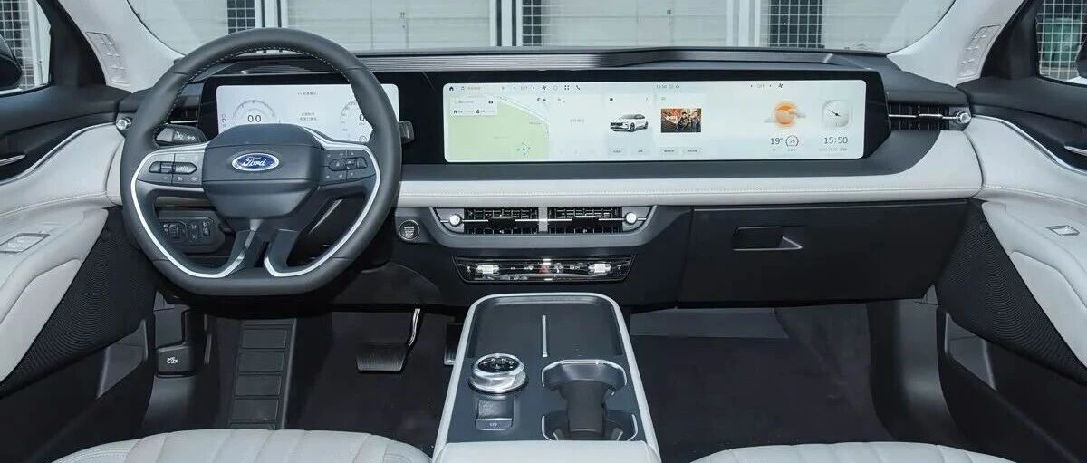 车长近5米，2.0T+8AT、408N·m，14.98万起，选它还是选海豹06 DM-i？