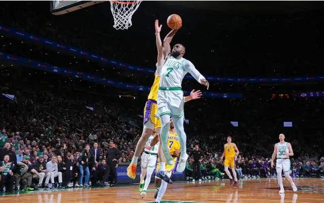 凯尔特人4连胜高居东部第5 谁说他们进不了季后赛？