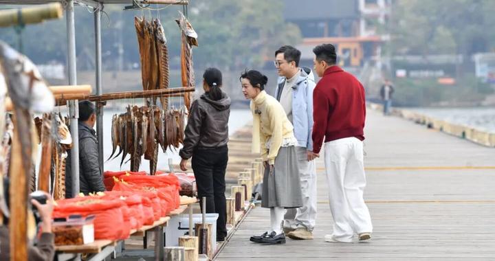 何岩柯、郭采洁、曹雨来了！央视一套《三餐四季》走进赣州！