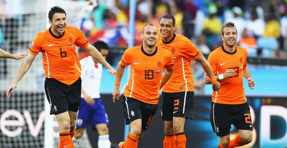 日本哭晕？世界杯进死亡之组！将战荷兰+0失球劲旅，森保一：太难了