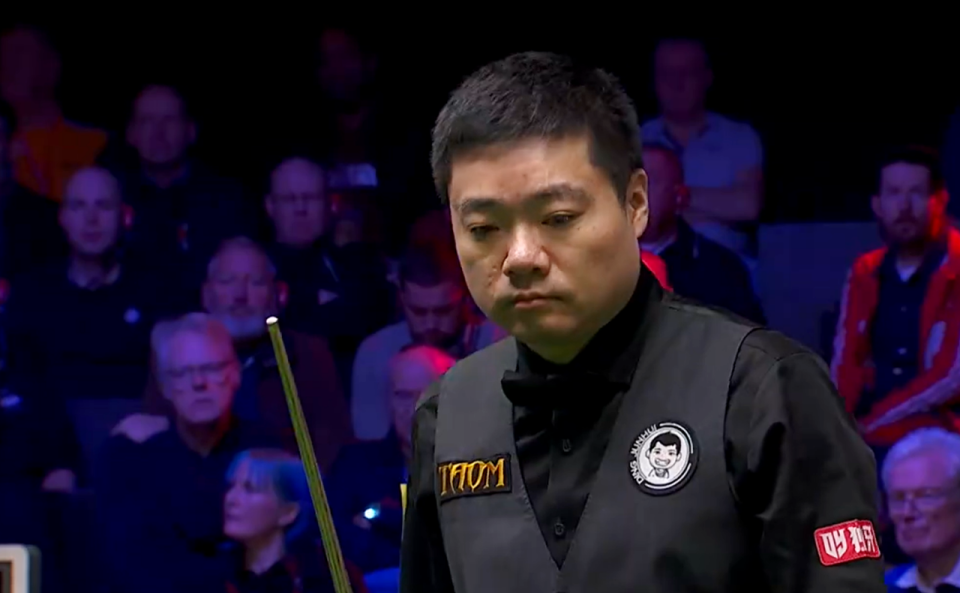 英锦赛：失误不断！丁俊晖、张安达和庞俊旭全出局，中国军团团灭