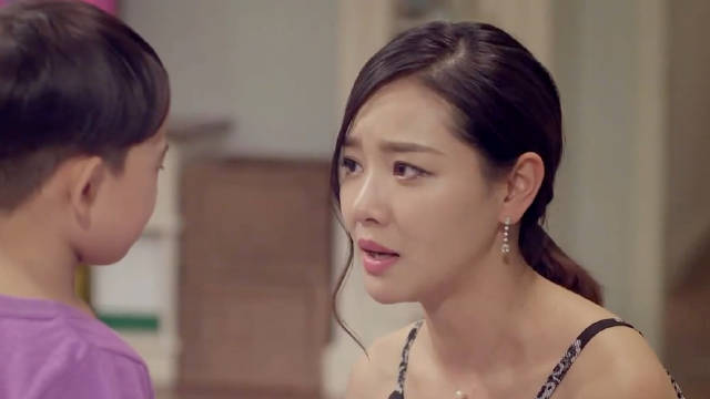 前妻挑衅遭反击，马克护妻让前妻哑口无言！