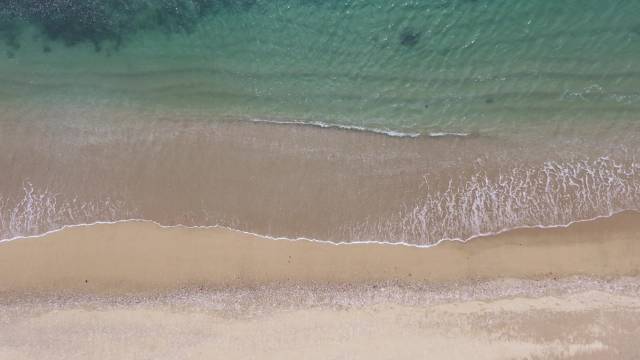 奇瑞风云T11现身大鹏金沙湾试车