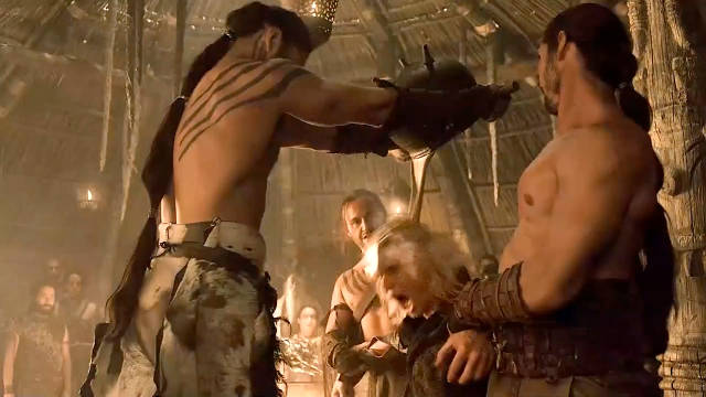 权利的游戏中龙妈身边的三条幼崽竟然是这样诞生的