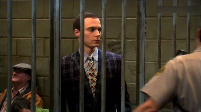 谢尔顿就这么进监狱了！