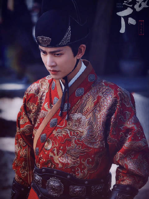 大明型男陆绎来了！ @任嘉伦Allen 任嘉伦陆绎 任嘉伦锦衣之下