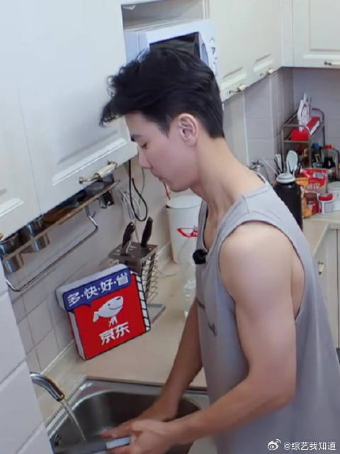 戴向宇做饭有多吓人？陈紫函：不敢吃，怕不干净！