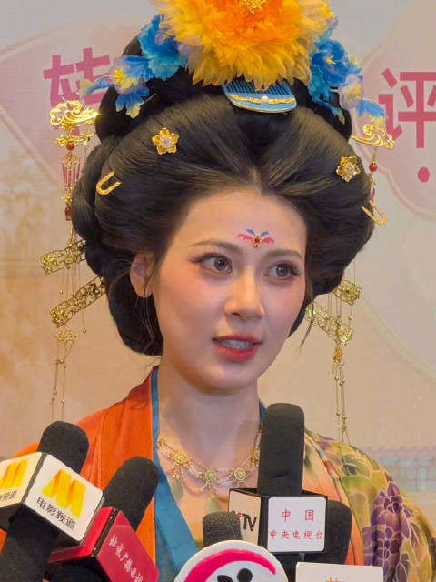 赵昭仪谈江山为聘角色