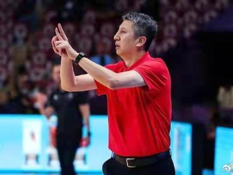 二连败后郭士强被喊下课，男篮的未来不在国内，而是在NCAA