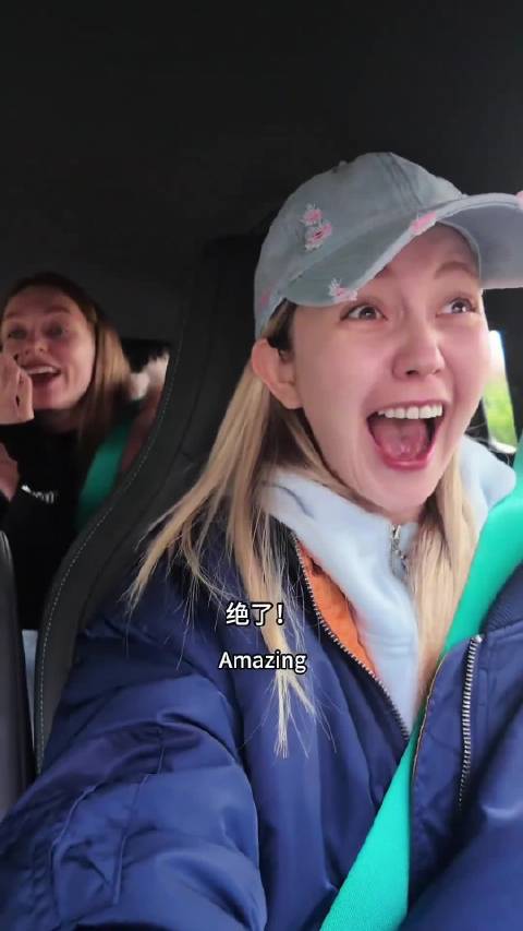 老外又被中国的无人驾驶出租车震惊了