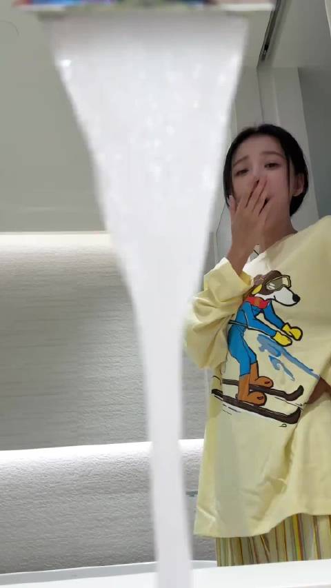 孙怡这个水龙头变装这个是太让人惊喜了吧，这气质也太好了