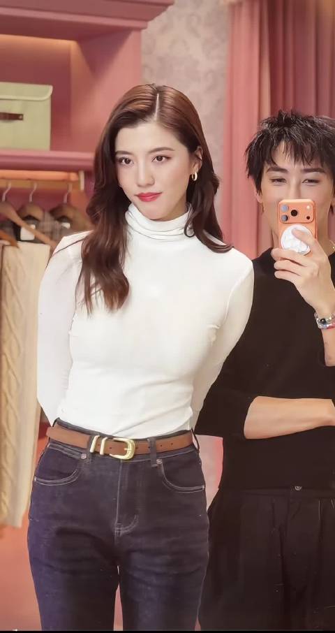 吴千语直播预告新闻女王佘诗曼将亮相