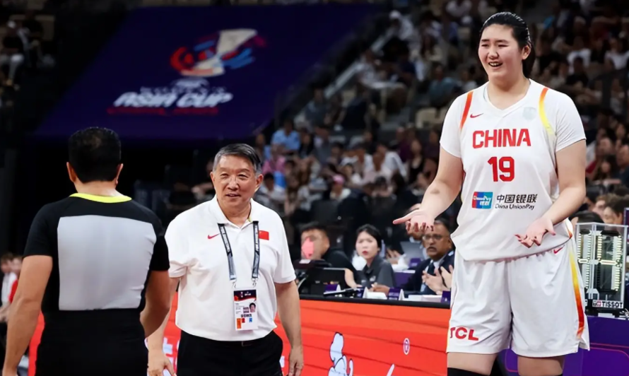 中国篮协终于开窍了？为2米26张子宇开绿灯：宫鲁鸣未雨绸缪了？