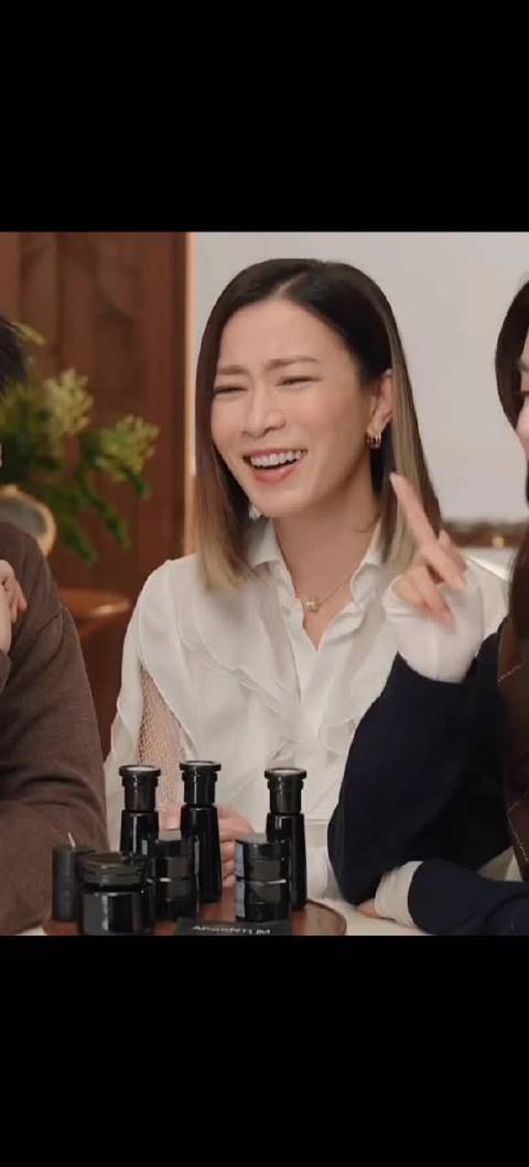 阿佘嘅动眉神功，好可爱！好可爱！