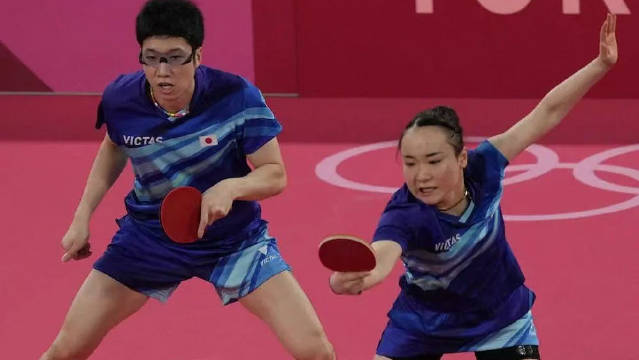 从“不笑”到“笑得很开心”，变的不是人，是那份并肩作战的轻松感