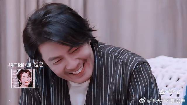 镜头切给阿杜老师，敬请期待！