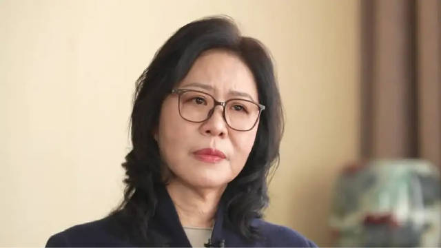 央视《面对面》对话郎平：与排球相伴 2025.12.7