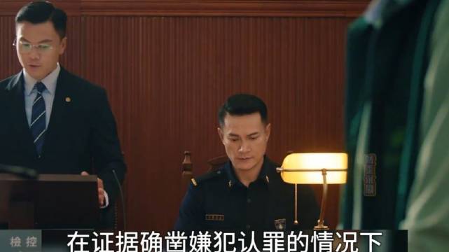 有时候我也想发问，但是在审判庭上又担心会不会偏向另一方的嫌疑