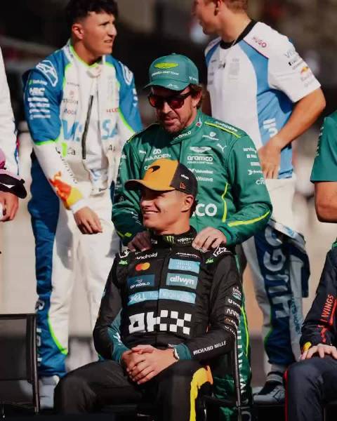 阿隆索称赞诺里斯为人与车技，称其配得上F1世界冠军