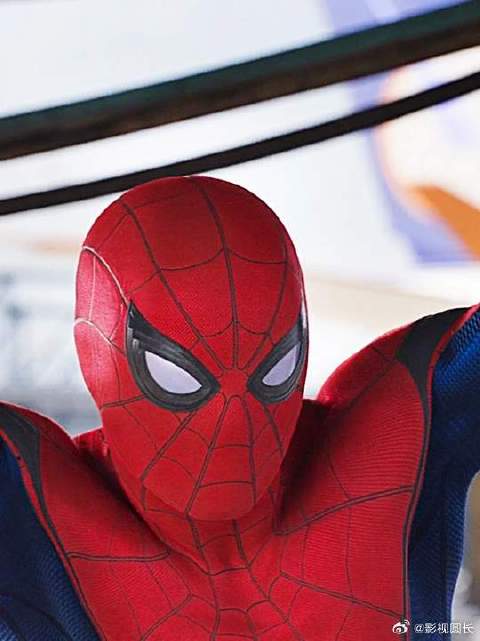 蜘蛛侠的力量和反应真是太强了！