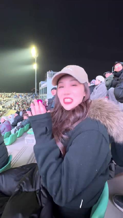 现场太燃了！最后一跳反超日本选手！恭喜苏神夺冠！