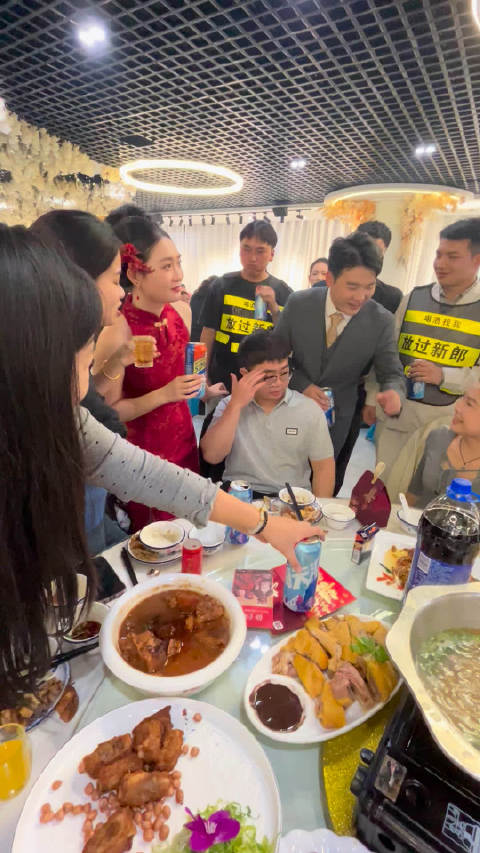 今日随机 词不达意—林忆莲 天冷只适合待在被窝