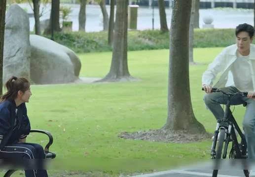 胡一天梁洁甜宠现偶，叶晗潇潇亲热被婆婆抓包，眼神示意你俩继续