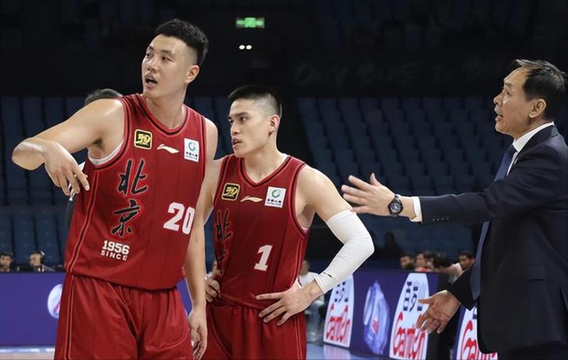主帅怒批北京男篮：作风太软！赵睿来了也没用？