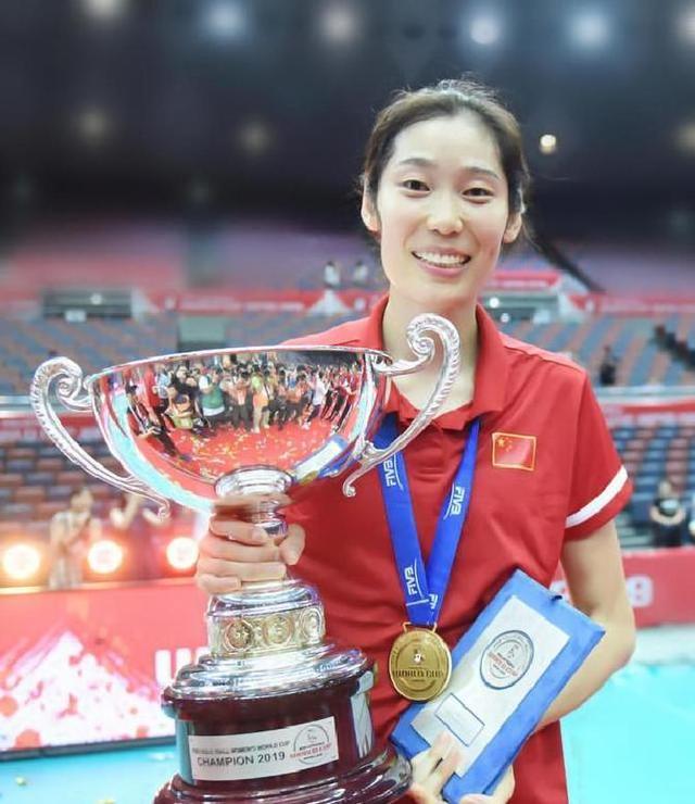 朱婷MVP收割机突然失灵！女排换核背后，谁偷走了她的巅峰？