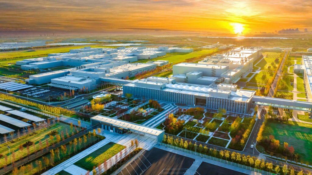 宝马集团公布2035年最新减排目标，向2050年“净零”愿景加速迈进