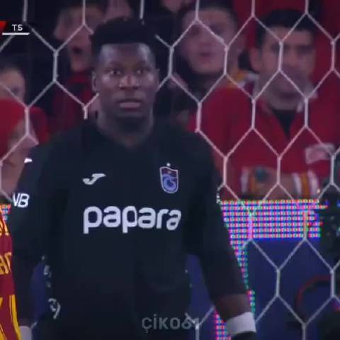 特拉布宗体育2-1哥兹塔比，奥纳纳个人集锦 你这样回来当二门可以