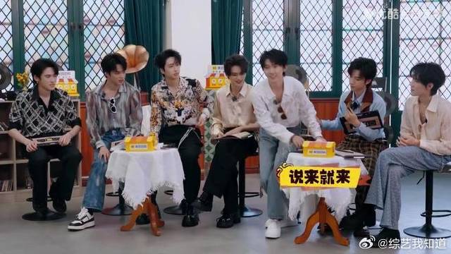 马哥迪哥模仿蔡国庆唱《365个祝福》神还原