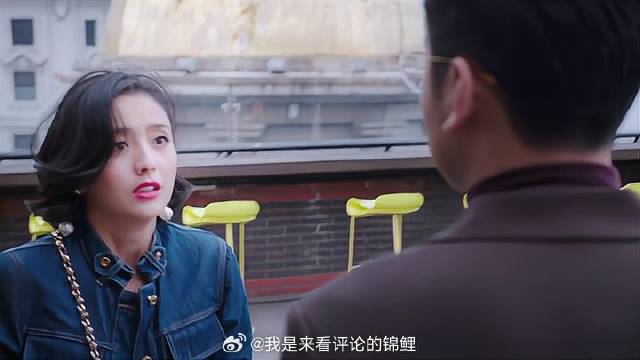 姑娘和心上人约会，怎料一股风刮过，整个形象尽毁！