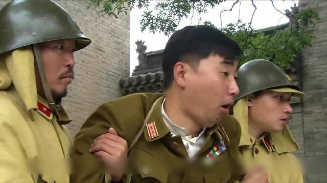 猪头渡边再立大功，气得鬼子要把他剁了