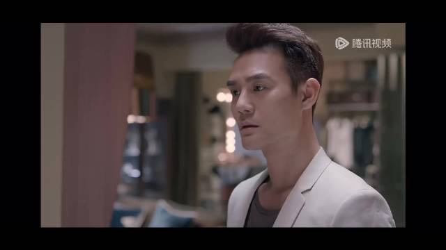 “爱让高傲者低头让胆怯者勇敢”