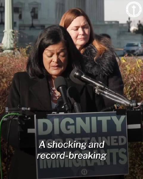 美国ICE拘留中心23人死亡报告曝光，议员呼吁全面审计