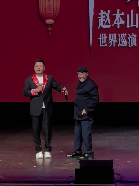 网友回忆童年感慨家人团聚时光