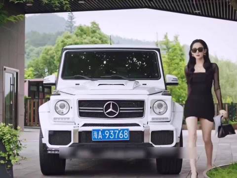 女子为搅黄相亲刻意另类打扮