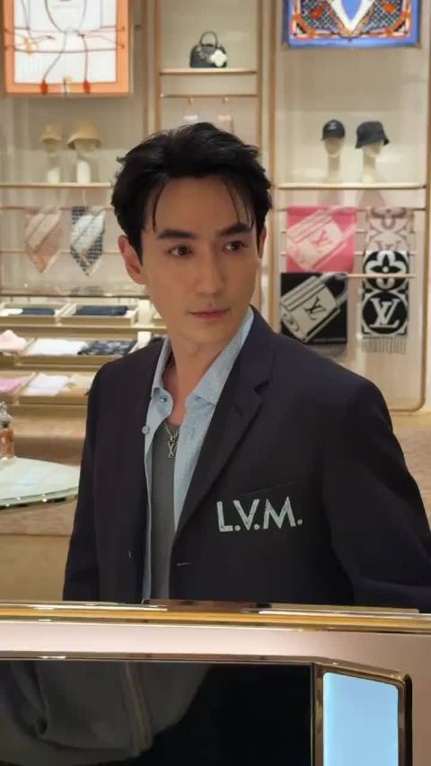 谁懂阿！ 朱一龙太帅了！