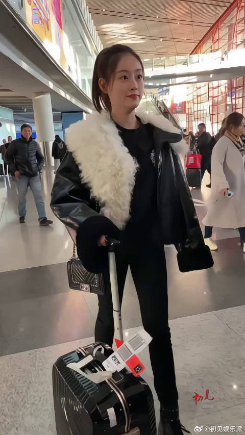 祝绪丹玄女身材这么好吗