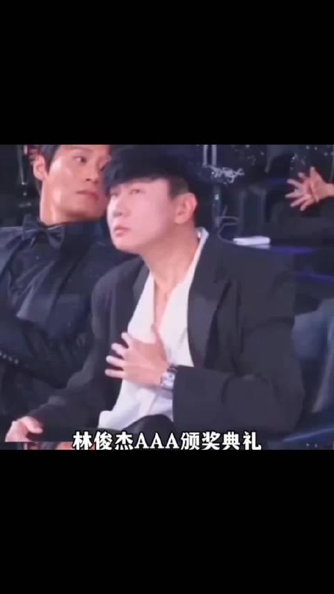 小牌大耍的见多了，大牌小耍的还是第一次见