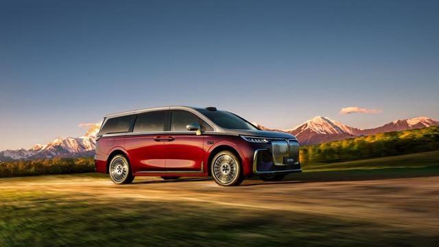 11月9027台！插混大电池是不是MPV终极解决方案，岚图梦想家给出了答案