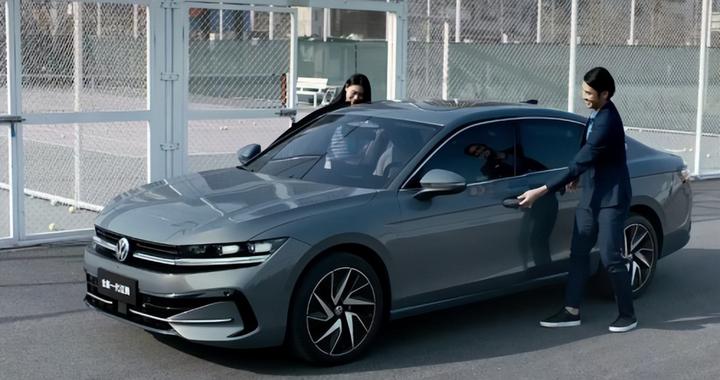 2026款迈腾B9实现高速城快NOA驾驶如老司机