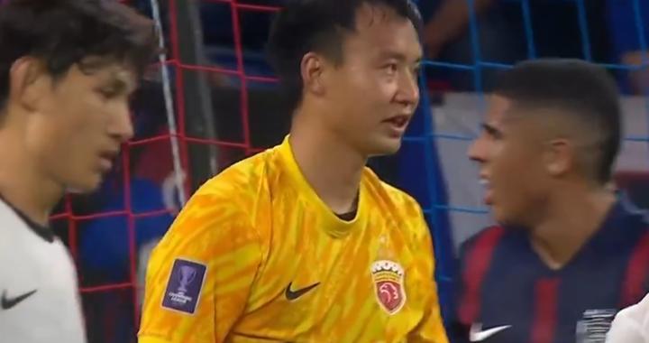 海港运气爆棚！对手两中门柱，陈威险头球乌龙，张琳芃伤退