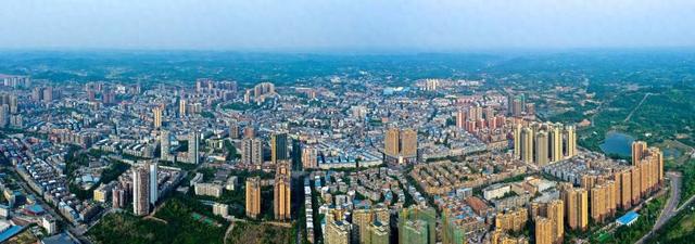 乐至城区一角。（姚阳 摄）