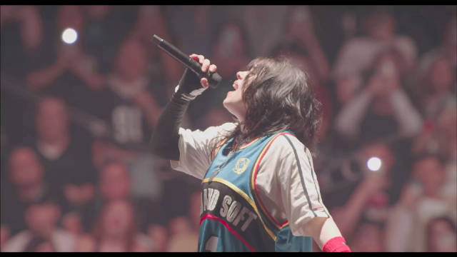 碧梨巡演电影2026年3月20日全球献映，卡梅隆联合执导